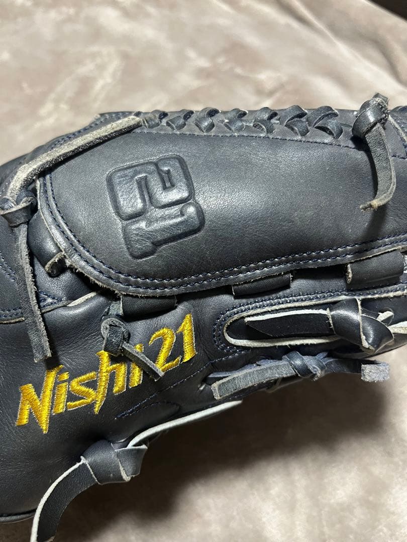 元日本代表　プロ野球支給品　阪神タイガース　西勇輝投手　グラブ