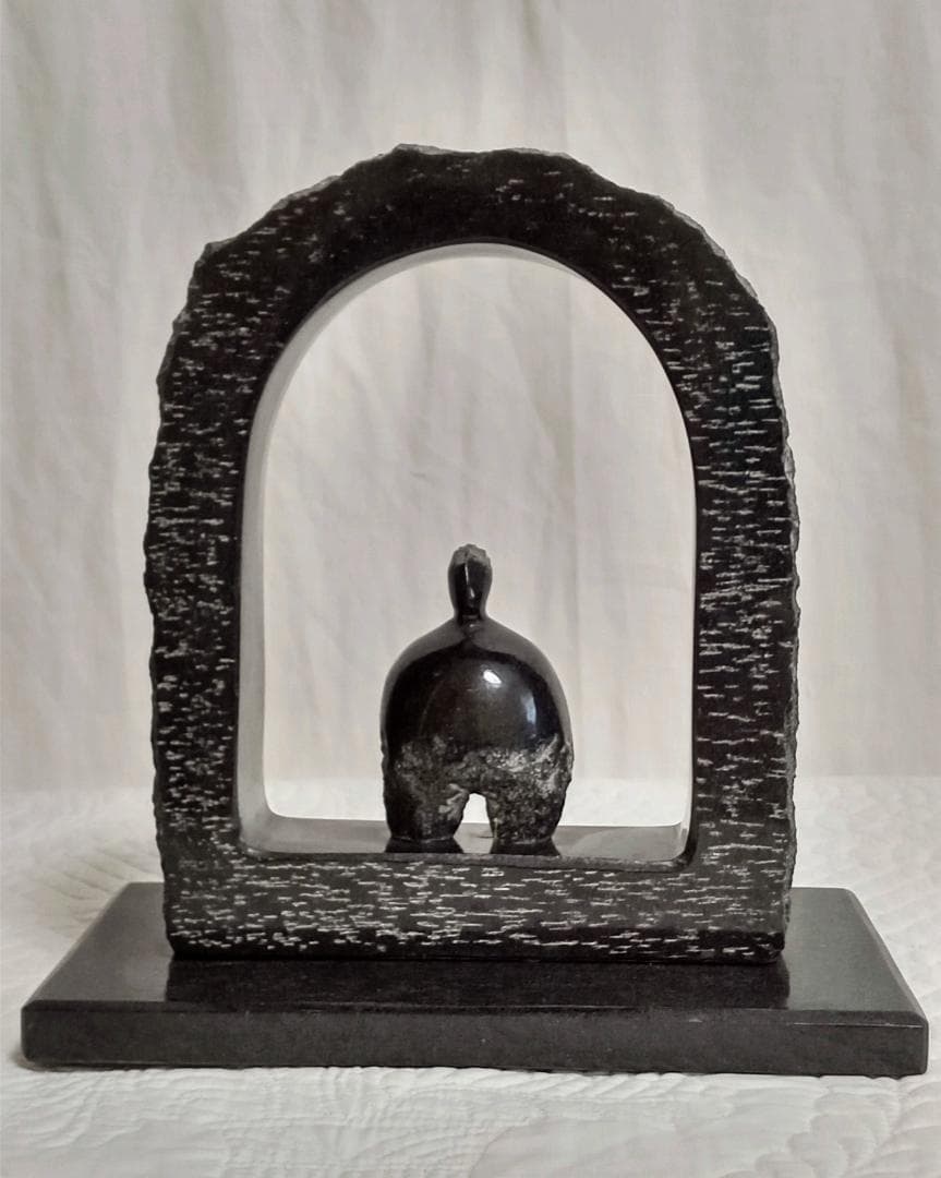 彫刻　オブジェ　石　人物像