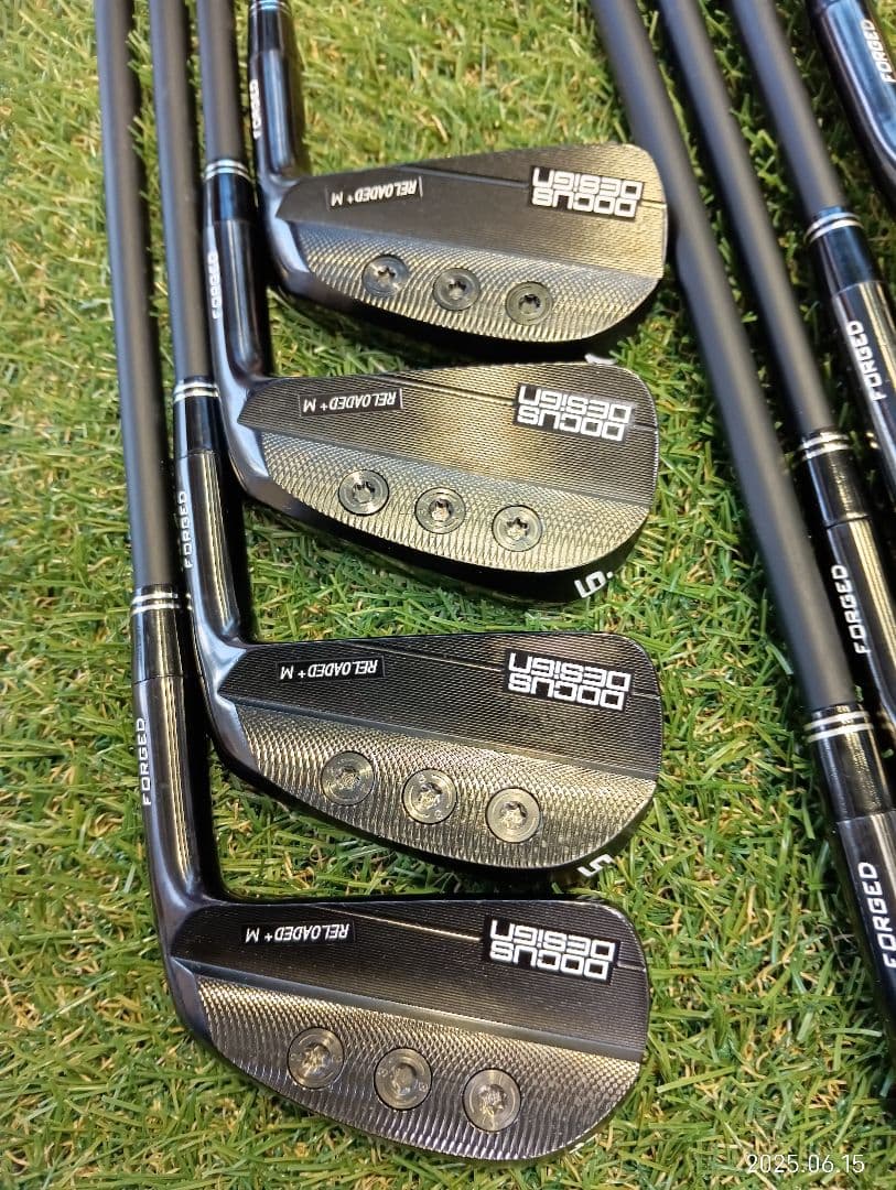 【希少品】ドゥーカス RELOADED+ M アイアンセット トラビル85 R