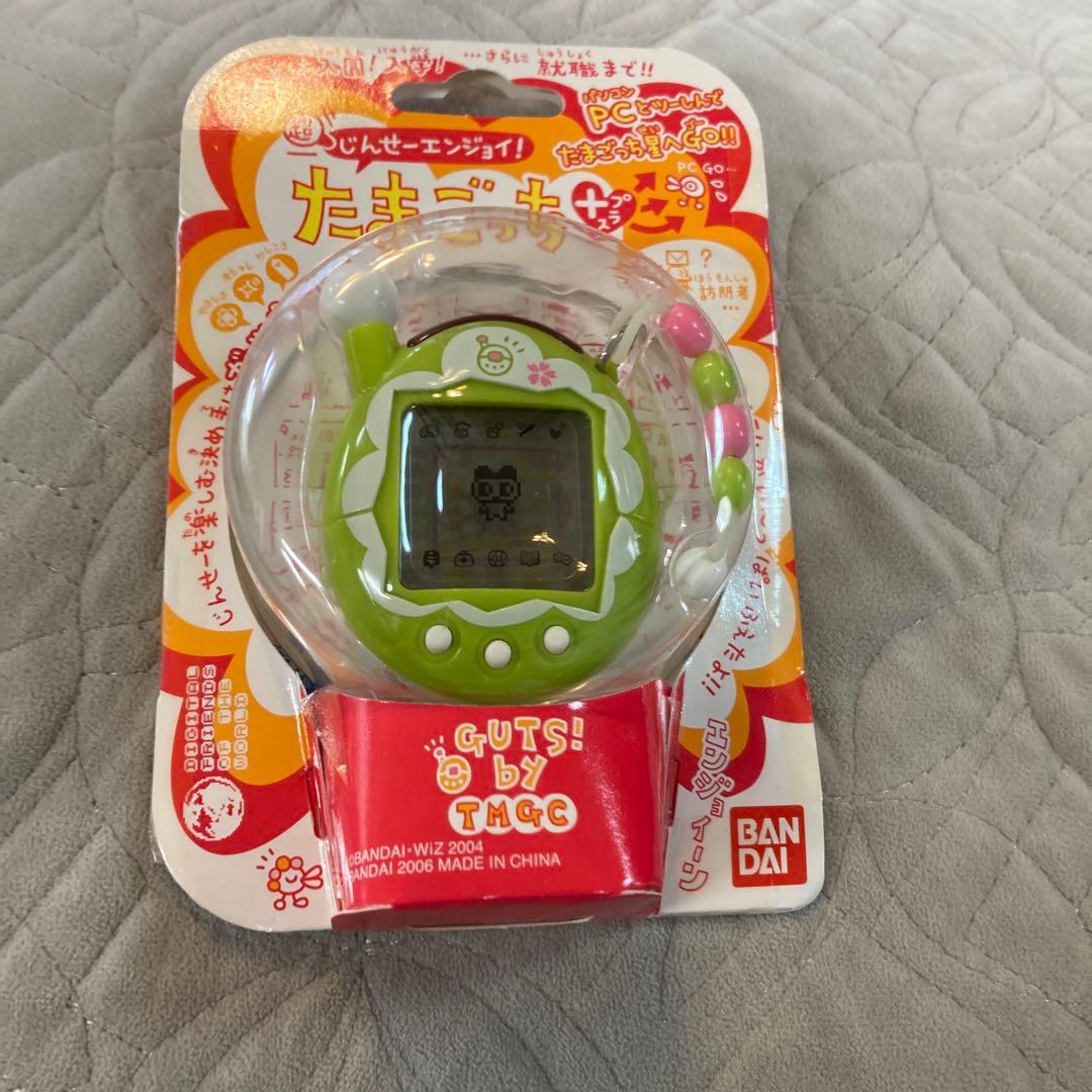 たまごっち 緑色 2006年製 CD付き