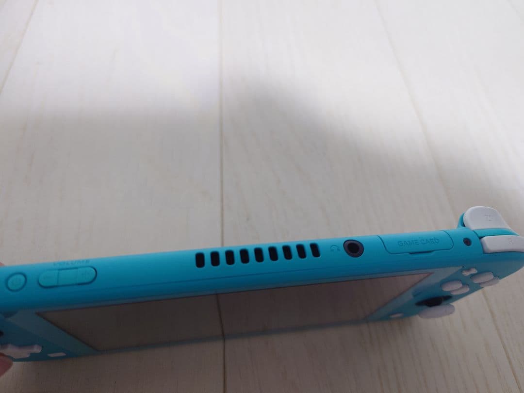 Nintendo Switch light ターコイズブルー（本体＋充電器）