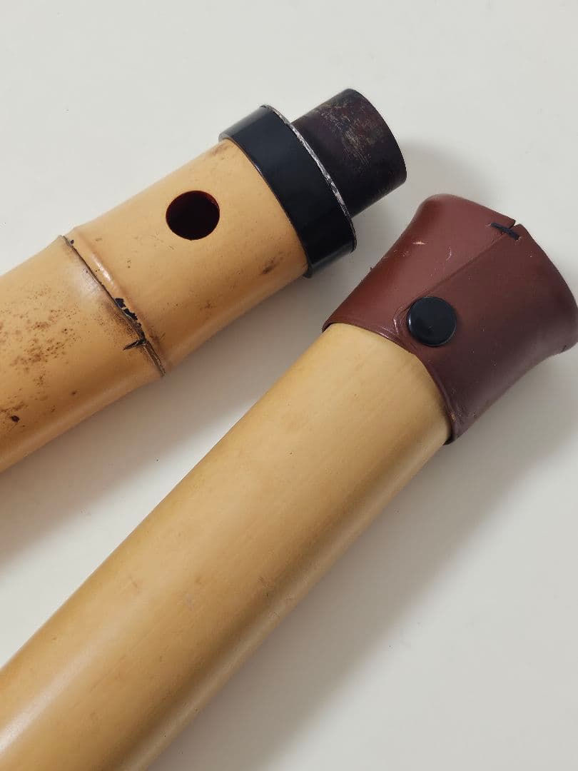 琴古流 尺八 二つ折り 分割式 根付き 地無し 朱塗り歌口 焼印あり