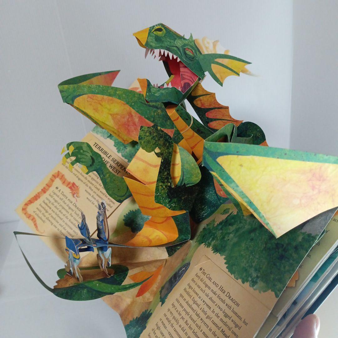 【洋書しかけ絵本】Dragons and Monsters ドラゴンとモンスター