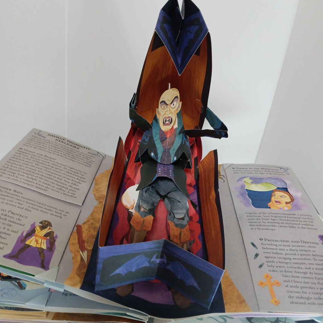 【洋書しかけ絵本】Dragons and Monsters ドラゴンとモンスター