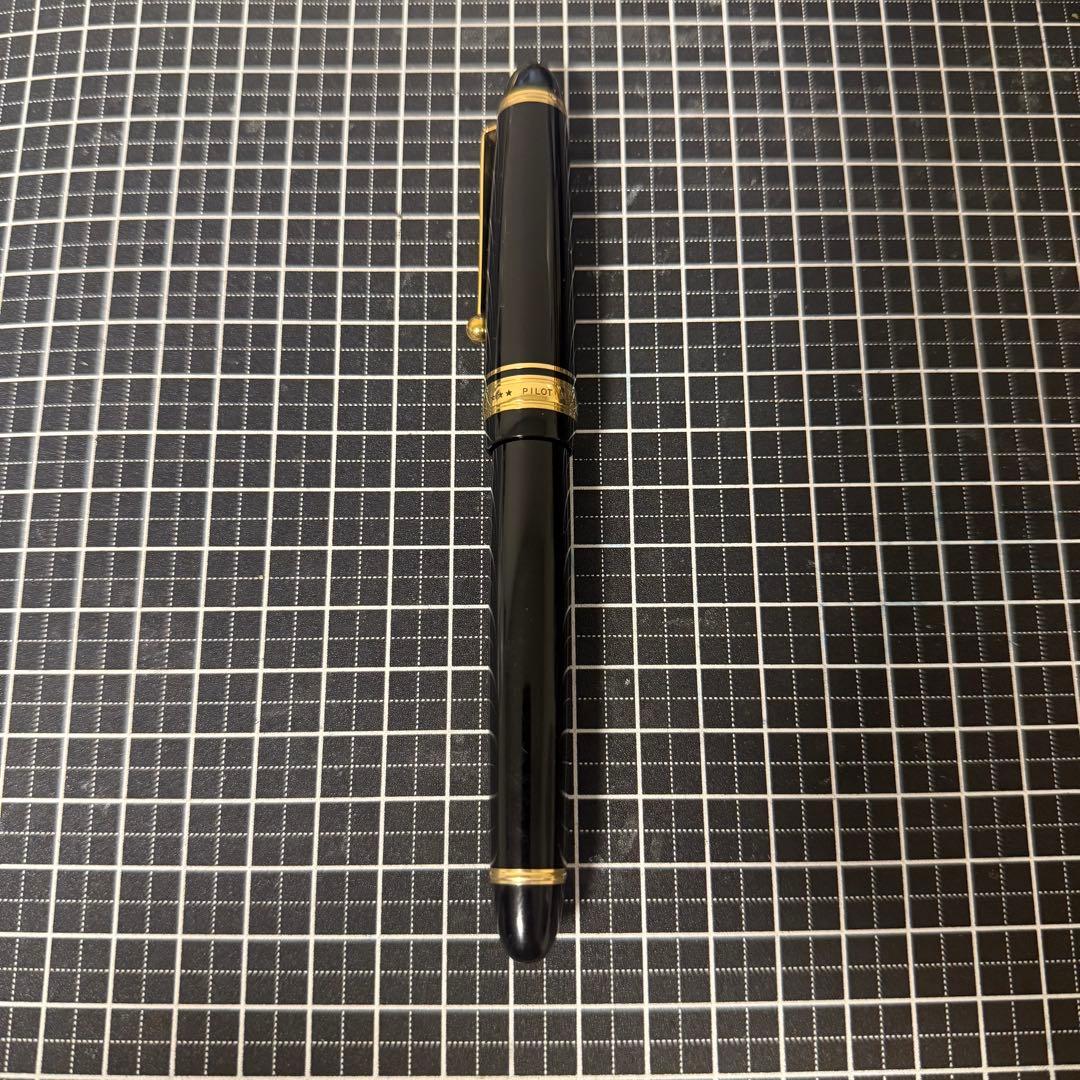 パイロット 万年筆 カスタム743 ブラック M