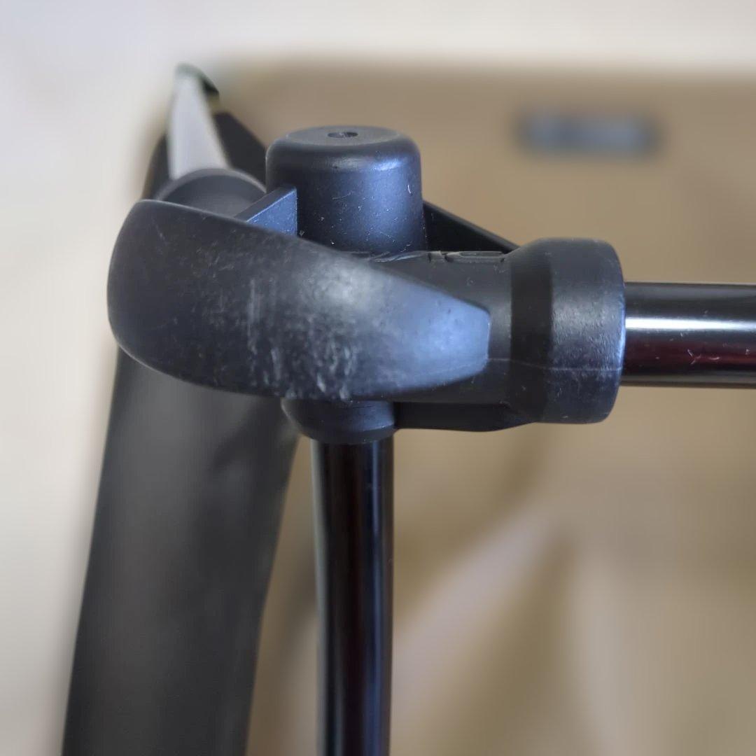 Helinox グランドチェア コヨーテタン【3022Ａ】美品 収納袋付き