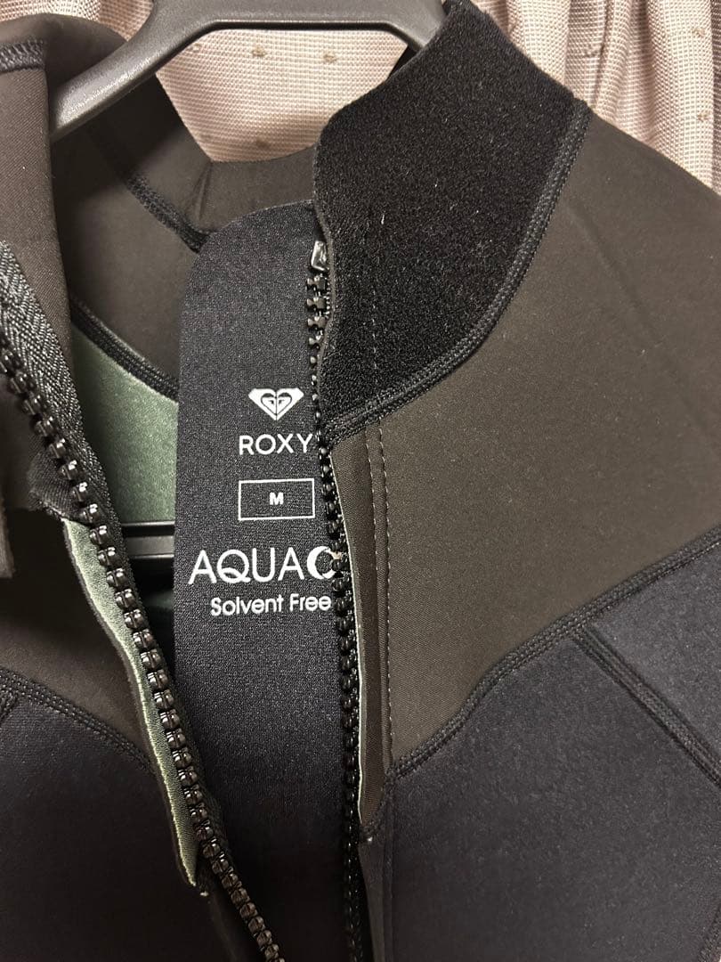 【新品未使用】ROXY ウェットスーツ レディース Mサイズ