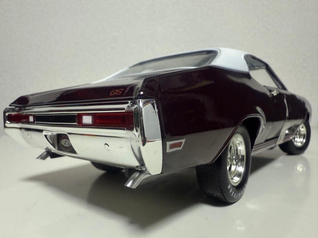 AWオートワールド/'70 Buickビュイック GS Stage1 1/18
