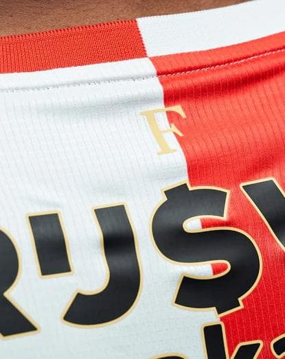 フェイエノールト 上田綺世　PRO ホーム（M）2025-26