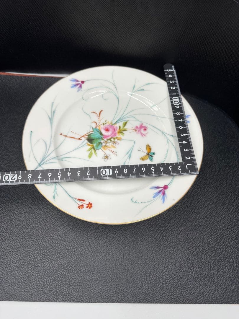 セール‼️フランス　アンティーク　ハンドペイント　バラの柄　高台①