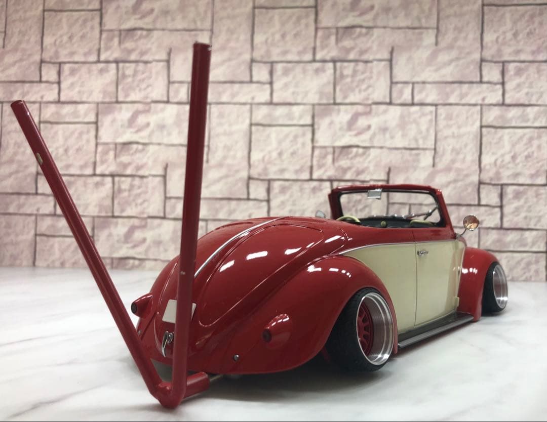 1/18ミニカー　ワーゲンビートル深リムカスタム　V字竹槍マフラー