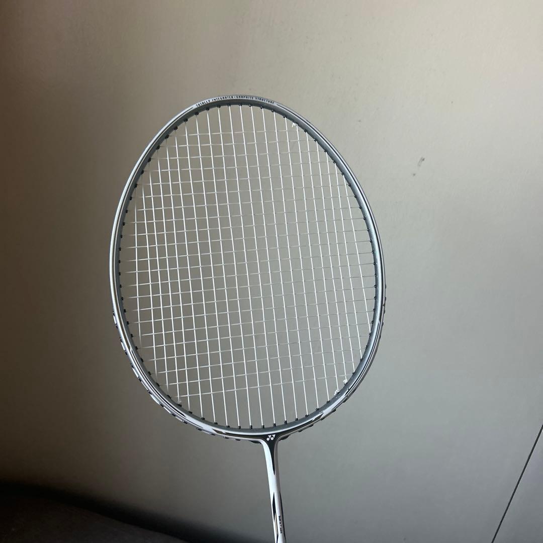 廃盤品バドミントンヨネックスアストロクス88s4UG5限定カラーおまけ付き