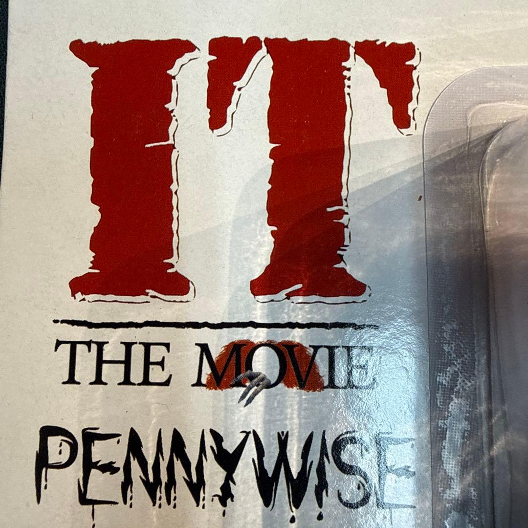 【正規品】Pennywise Mego 8-Inch Action Figure
