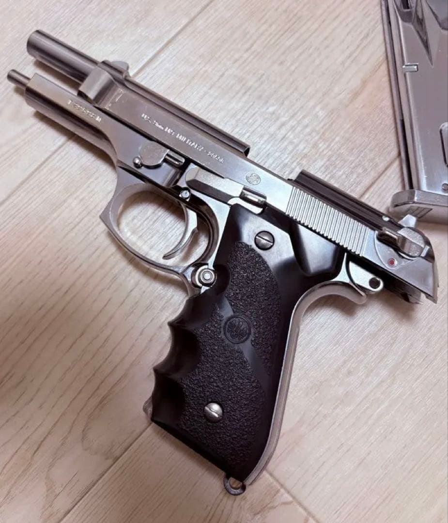 U.S.9mm M9 MILITARY ガスブローバック値下げ可能