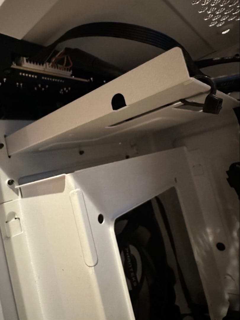 【美品】ゲーミングPC Ryzen7 5700X /RTX 4070 SUPER