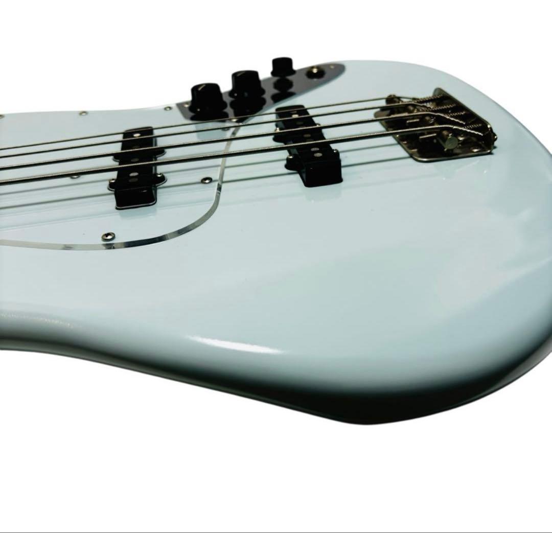 EDWARDS エレキベース