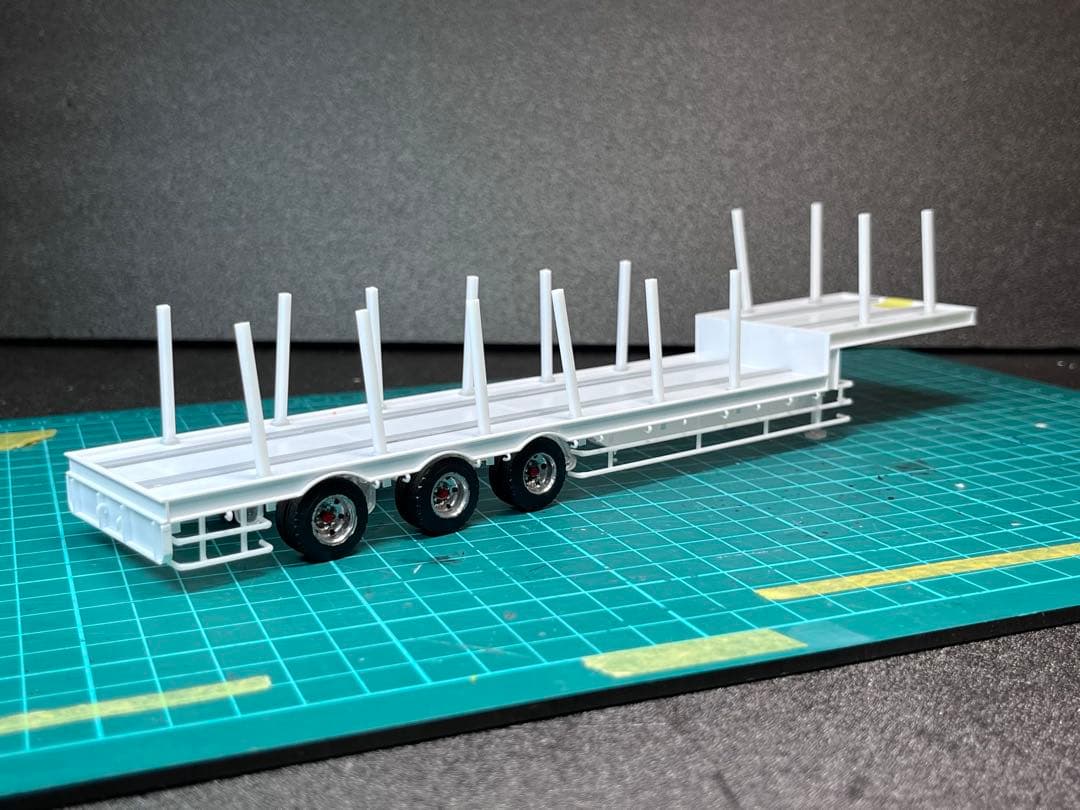 ひろか　1/50 段落ち3軸フラットトレーラー