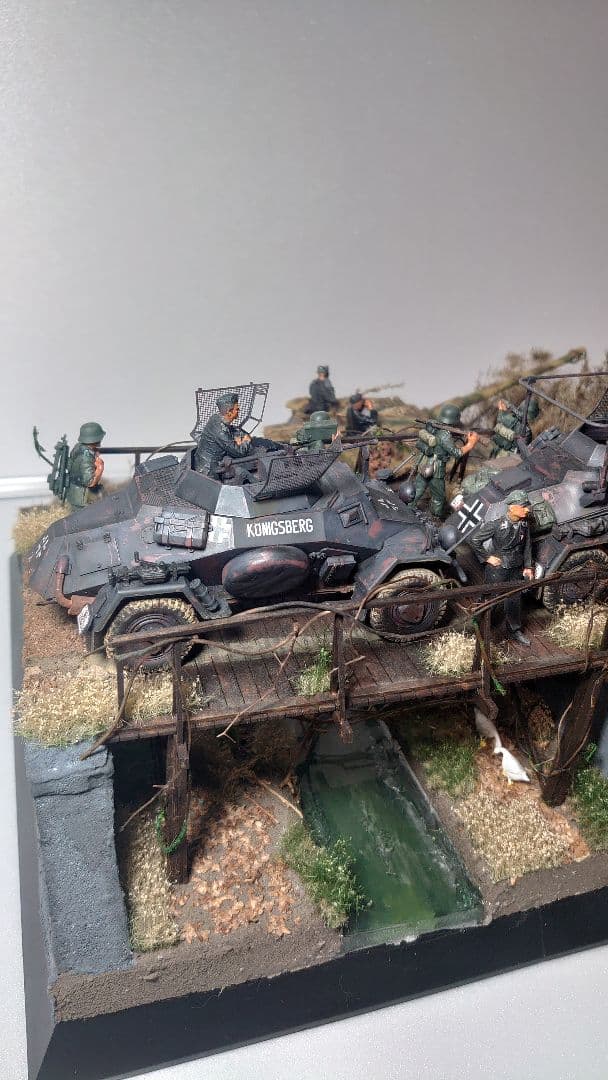 1/35 タミヤ ドイツ軍 タイガー戦車 ワーゲン ジオラマ 完成品