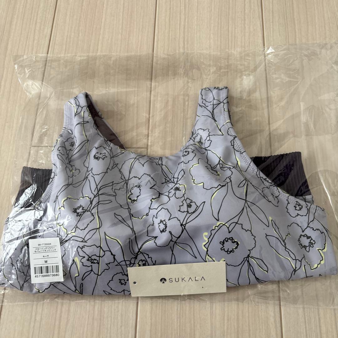 【新品】花柄タンクトップ スポーツウェア　Mサイズ