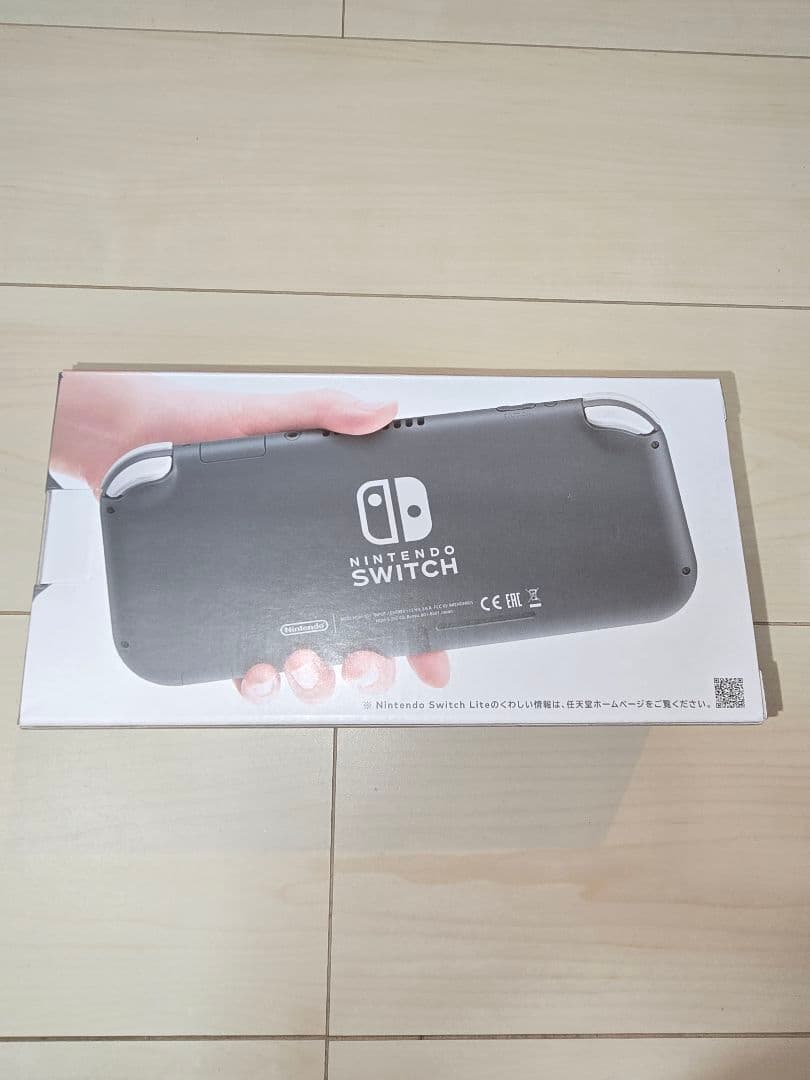 ★任天堂　Switch　ライト　本体　グレー　新品未使用