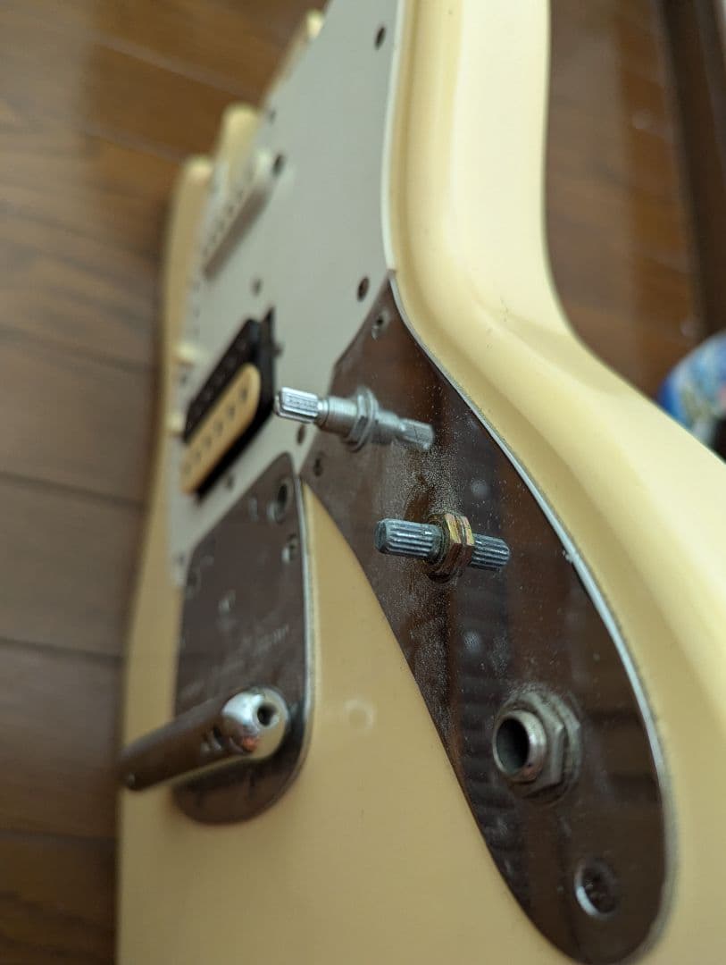 Fender Mustang エレキギター クリーム　ジャンク品