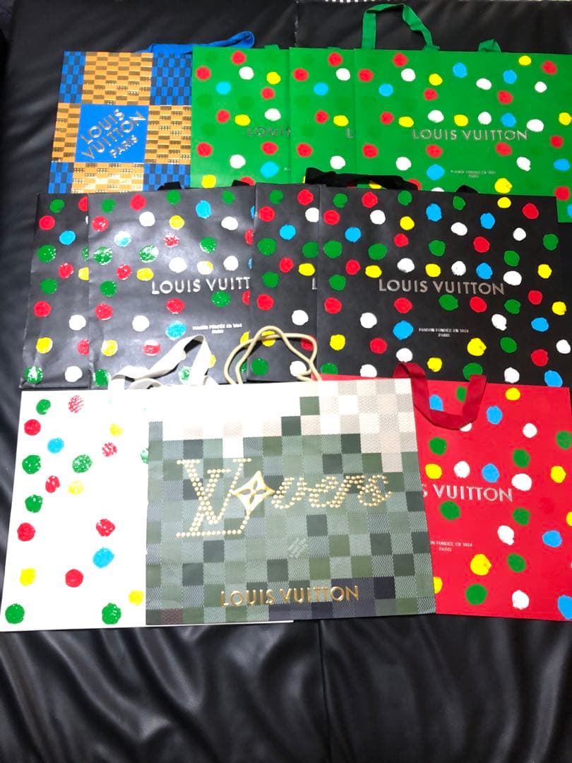 ルイヴィトン　草間彌生デザイン　ショッパー　大サイズ、中サイズショッパー