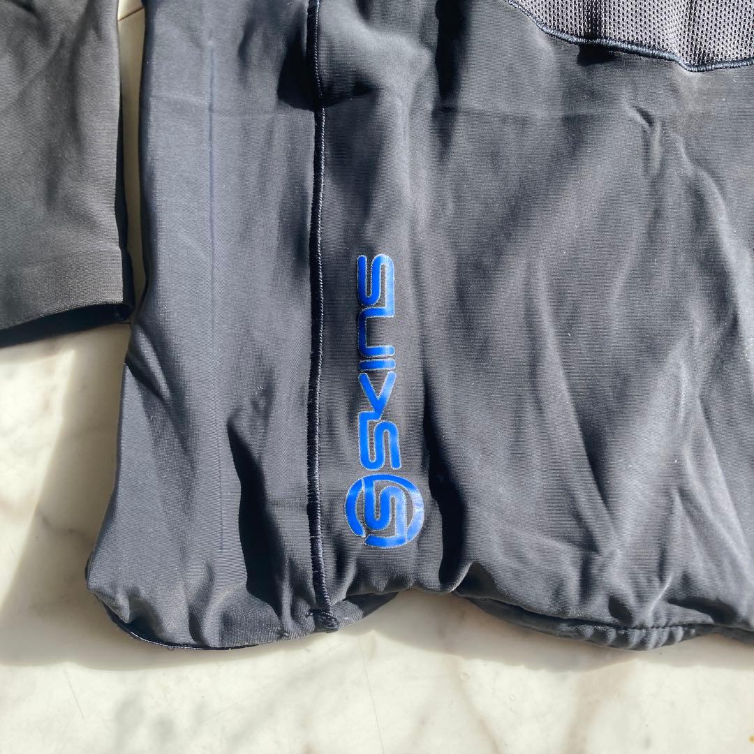 SKINS RY400 M グレー 長袖 トップス