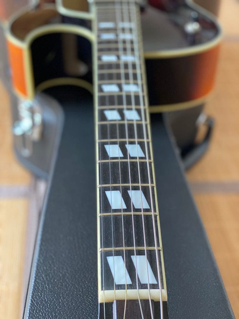 Eastman AR372CE Sunburst イーストマン　フルアコギター