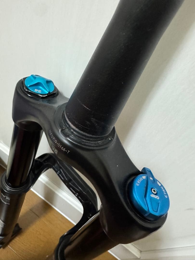 FOX36 160mm RYTHEM 29inch ジャンク