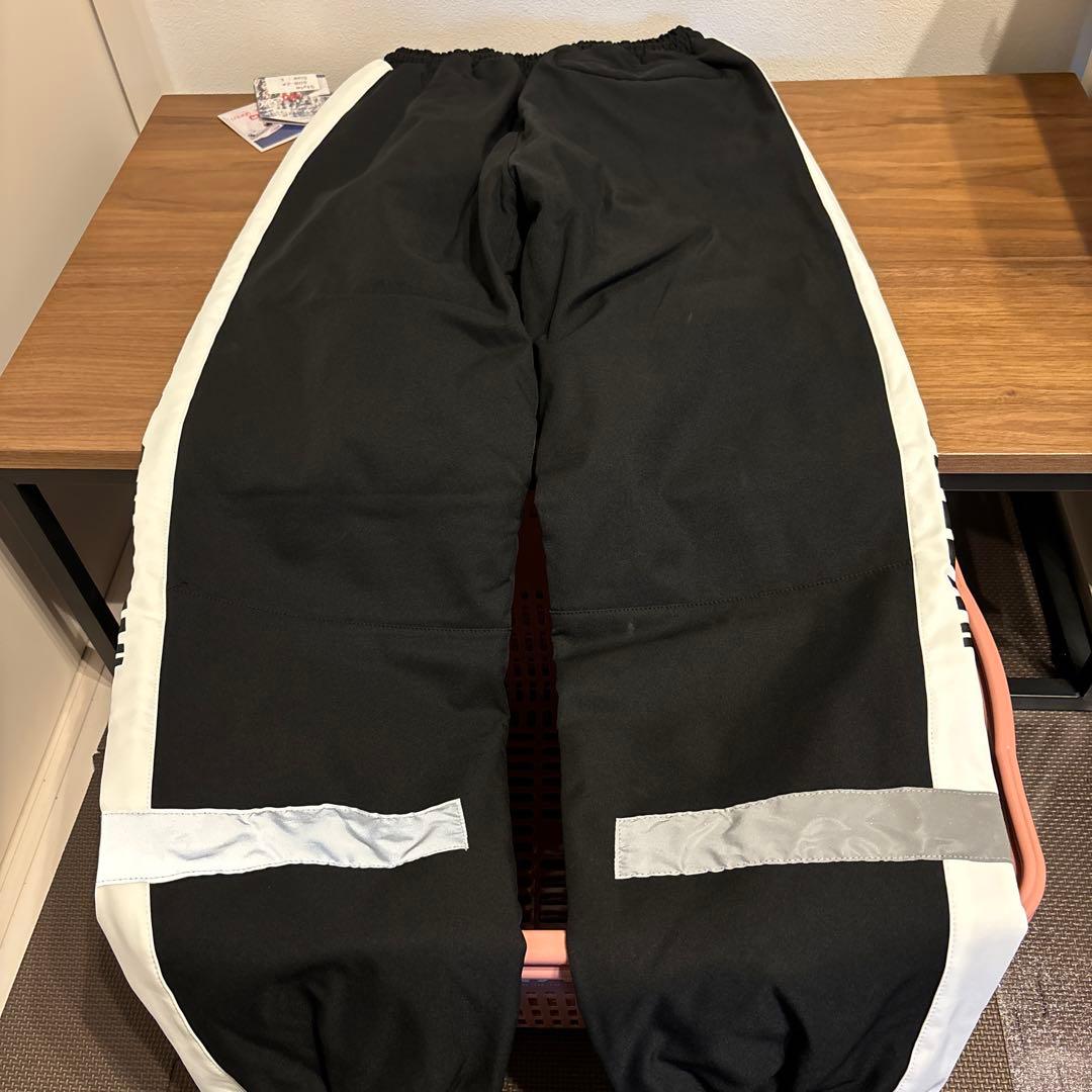 新品未使用品 汚れありスキー スノボウェア レディース Lサイズ おしゃれ