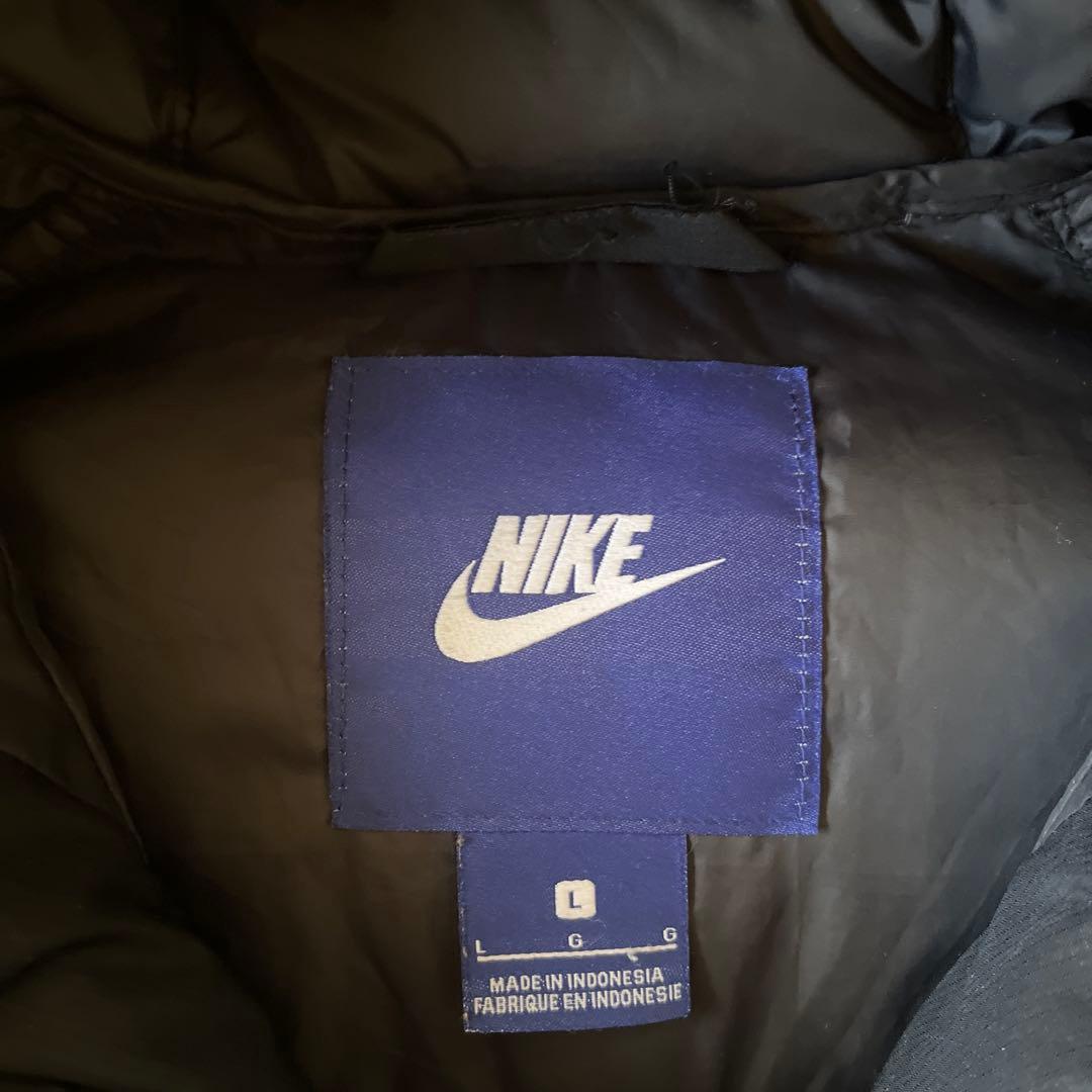 Nike ベンチコート　フィルダウン