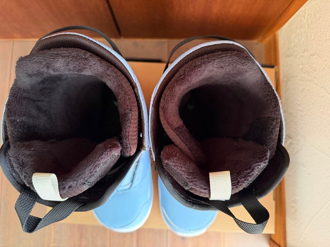 新品同様BURTON スノボブーツキッズ25cm 2025 Dusty Blue