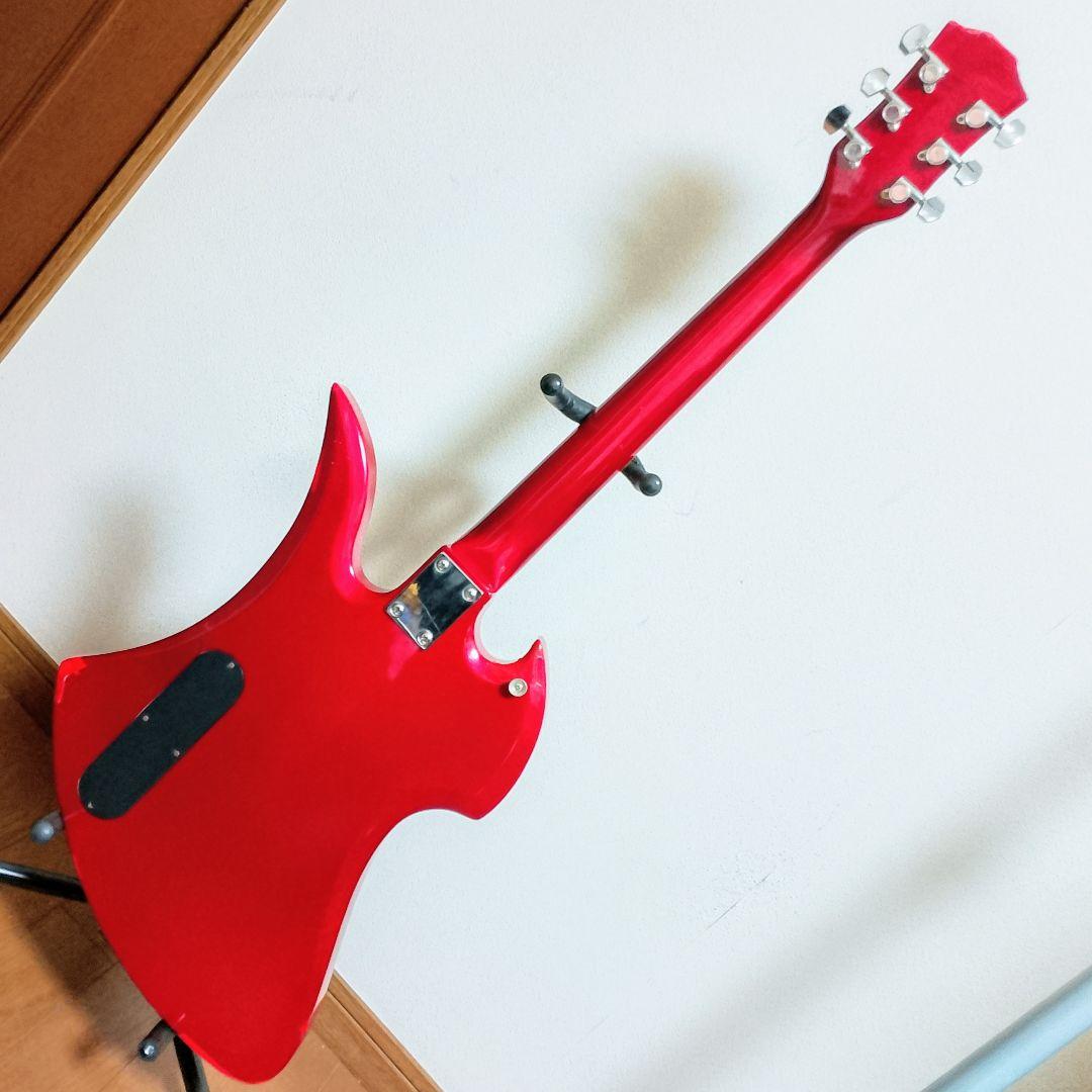 Jagard　Mockingbirdタイプ　エレキギター　　弦は新品に交換済み！