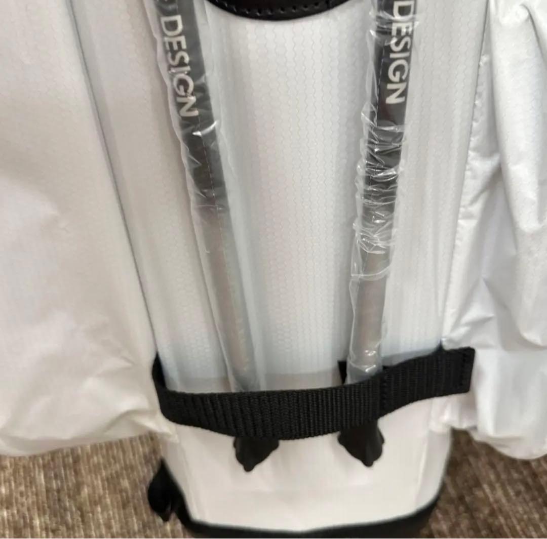 グラファイトデザインキャディーバック　2023年モデル　プロ支給品　ホワイト