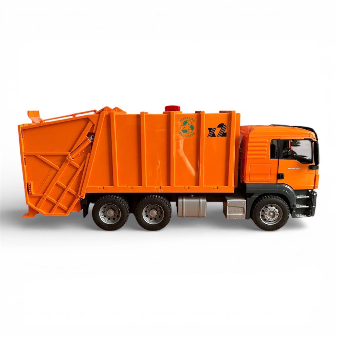 bruder ブルーダー MAN TGS ごみ収集車 BR03760 オレンジ