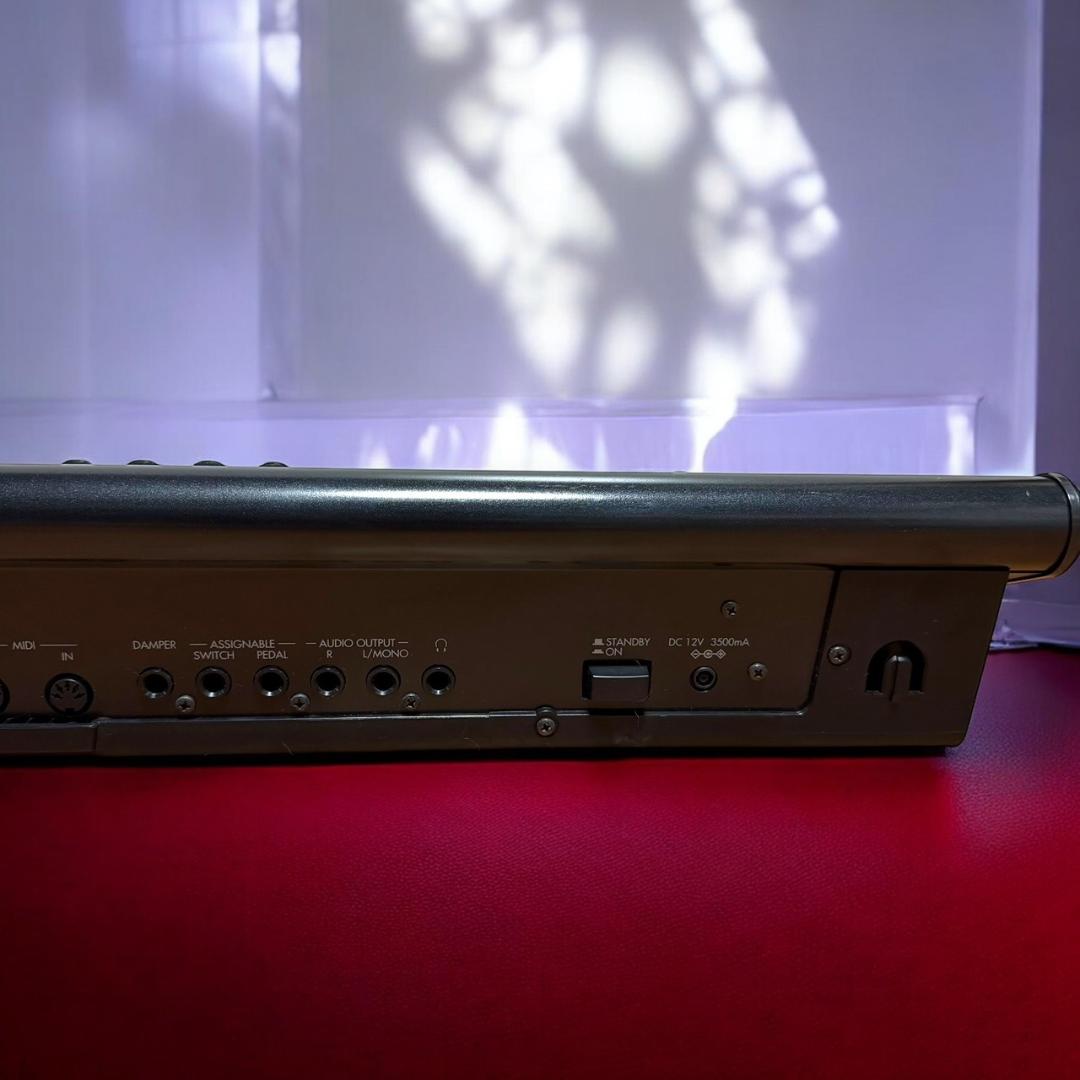 ☆動作品 KORG コルグ M50-61 61鍵盤 シンセサイザー