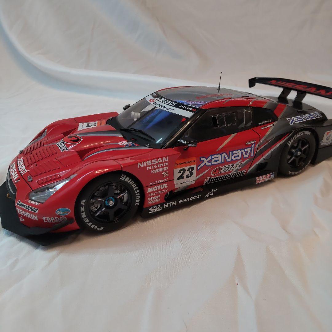 オートアート XANAVI NISMO GT-R 1/18 箱なし