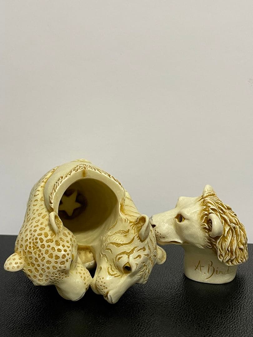 Adam Binder 動物　スリーキングス【1000個限定】