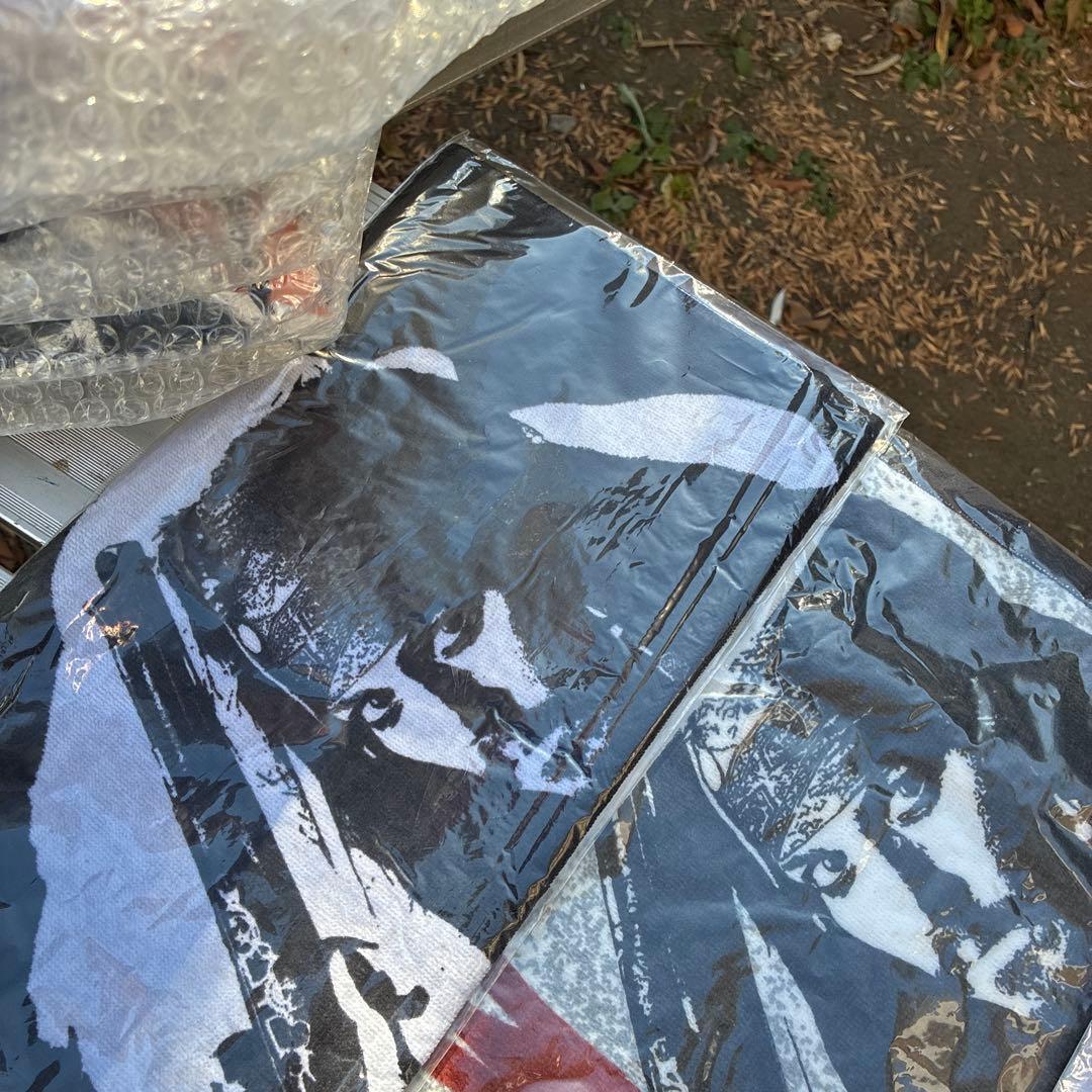 ディズニー パイレーツオブカリビアン ジャックスパロウ フィギュア 新品と小物