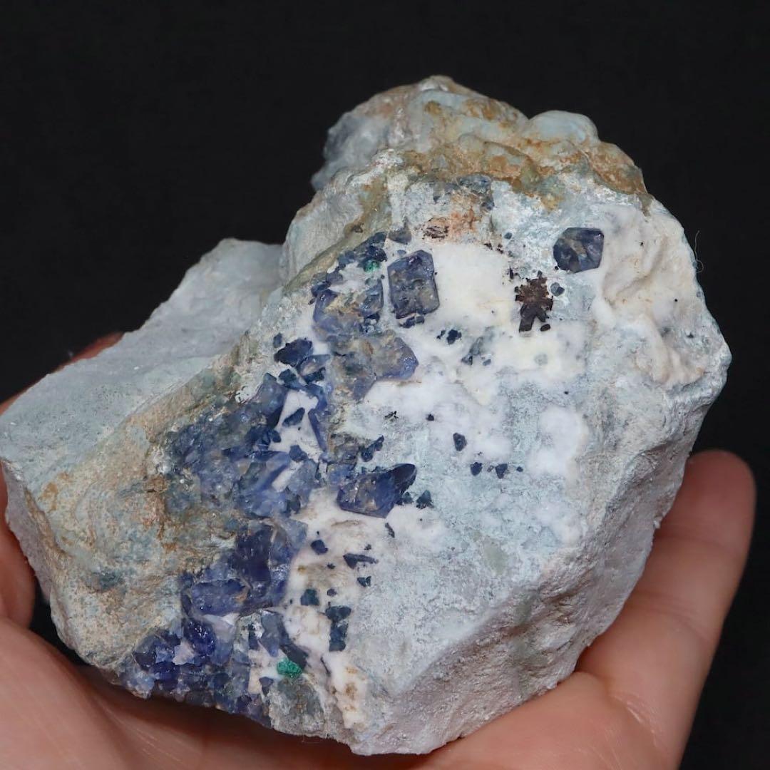 大きい！ベニトアイト ベニト石 271g BN282 鉱物 天然石 原石