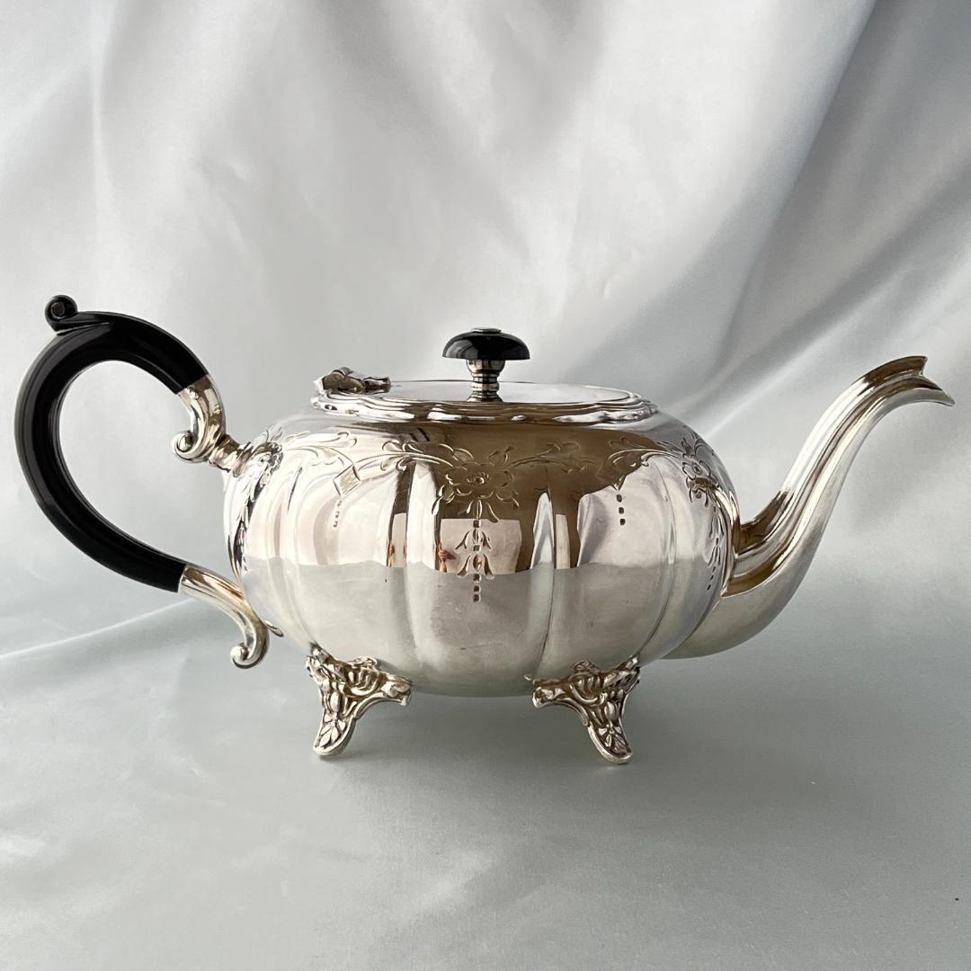 【Victorian Plate】メロンフォルムのティーポット