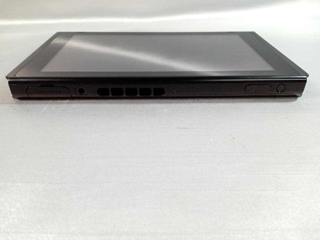 Nintendo Switch スイッチ 本体 新型 2019年モデル 本体のみ