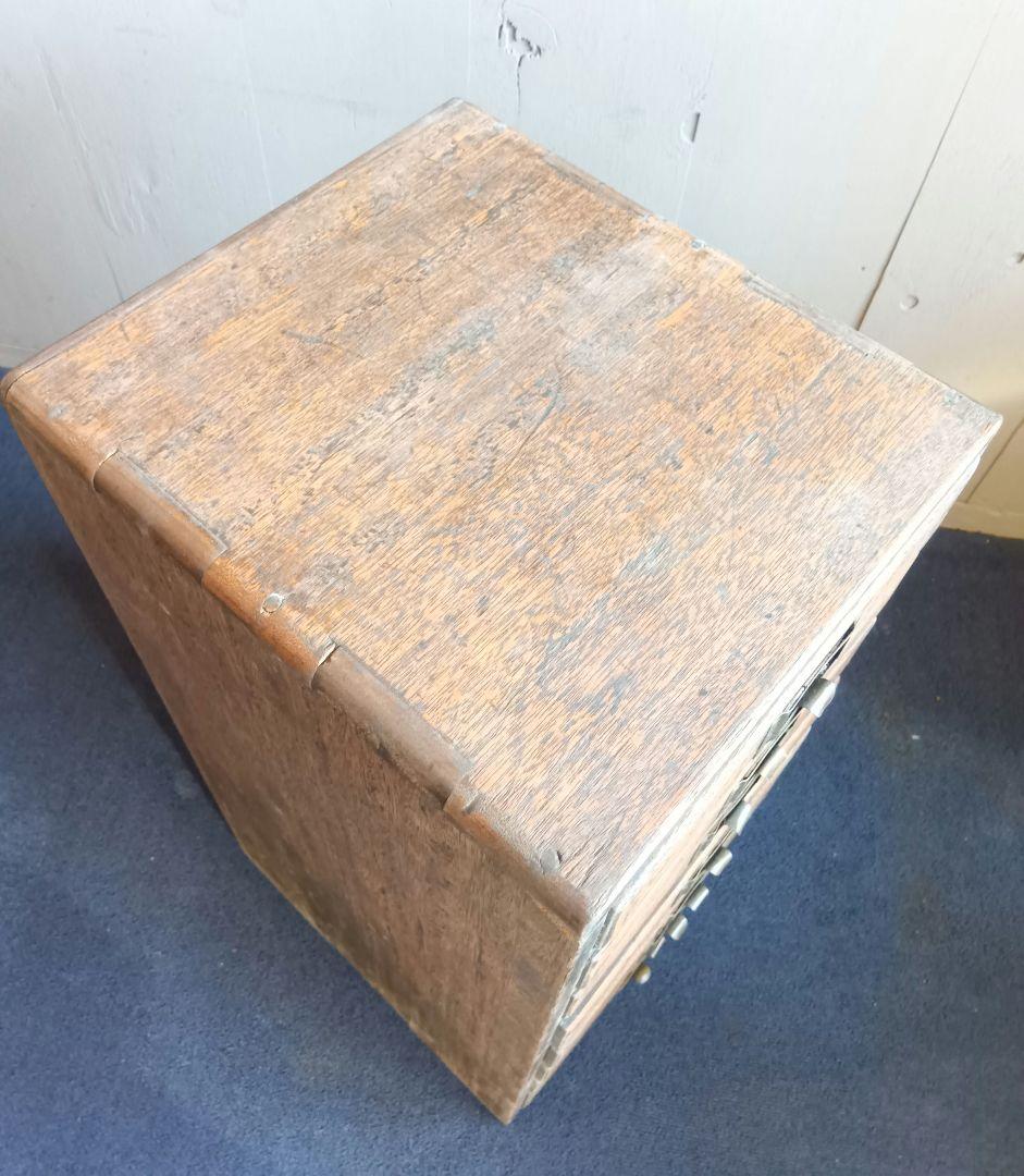 木製引き出しタンス 8段