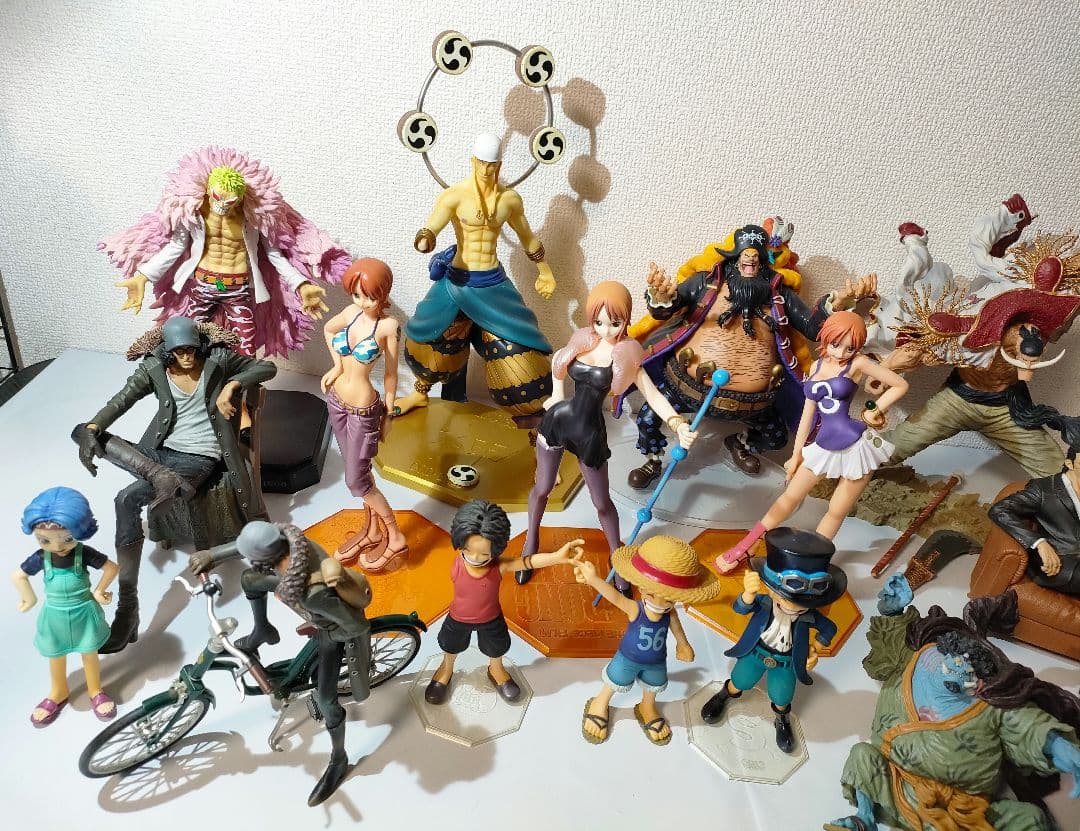 ☆　ワンピースフィギュア　まとめ売り　エネル　黒ひげ　ナミ　青雉　エース　他　☆