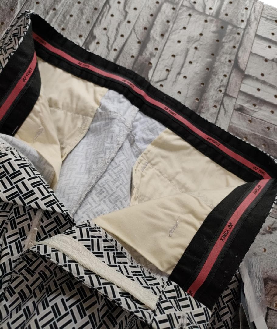 ヨネックス ゴルフ メンズノータックパンツ　オートミール　76