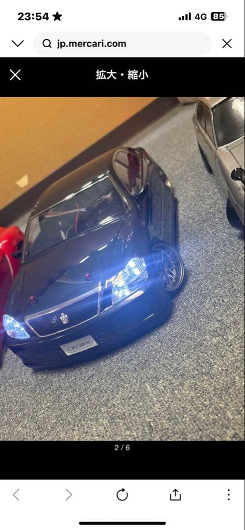 クラウン 1/18 LEDライト付きラジコン