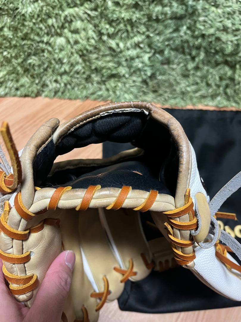 Wilson A2000 H12 硬式グラブ ホワイトSS×キャメル