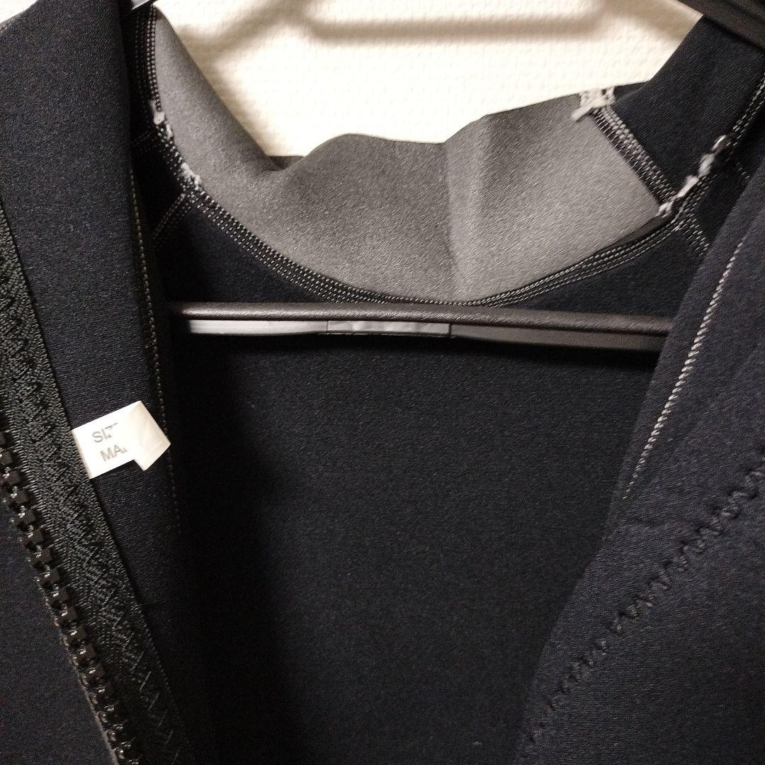 ●新品未使用● Lサイズ 　スプリング　ウェットスーツ ブラック/グレー