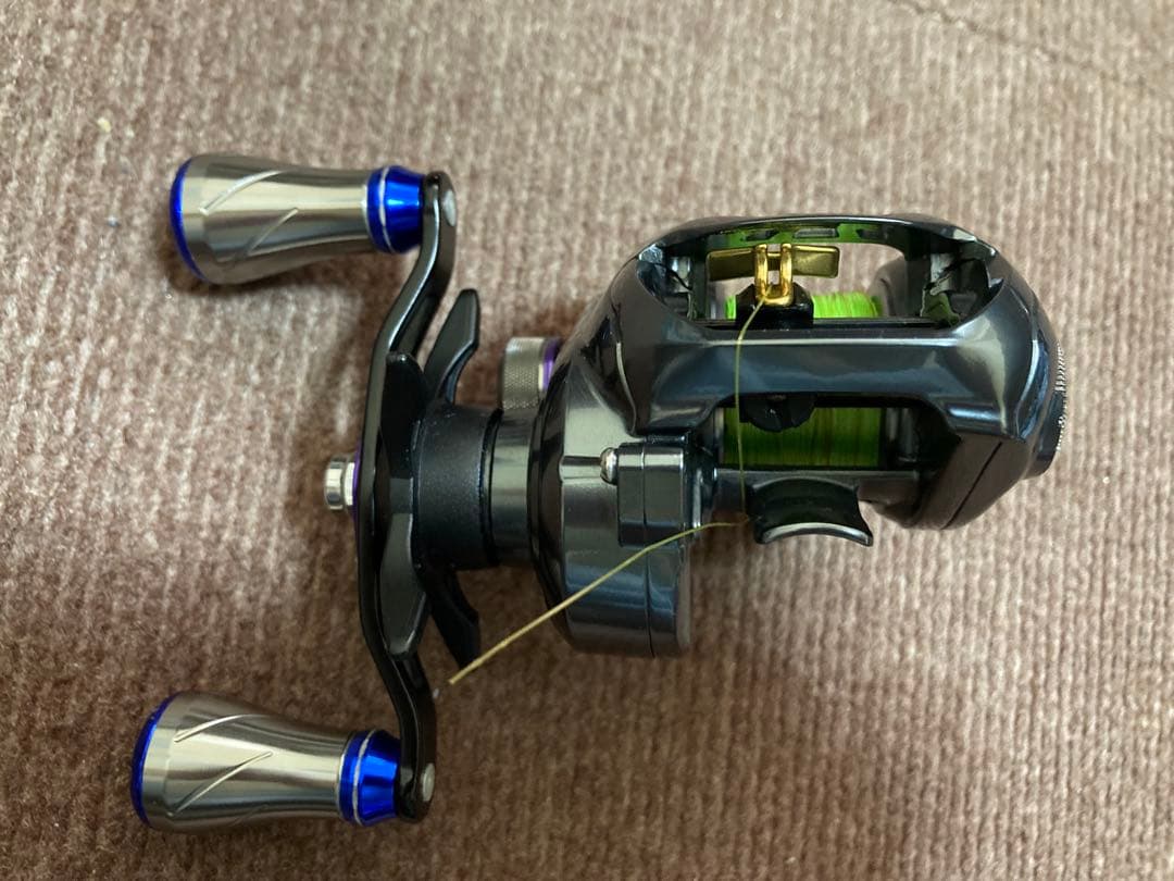 ダイワ ベイトリール 17 タトゥーラ SV TW 右ハンドル 2017モデル