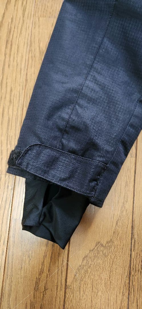 フェニックス　キッズ　スキーウェア　上下　　160サイズ　黒　赤ズボン未使用